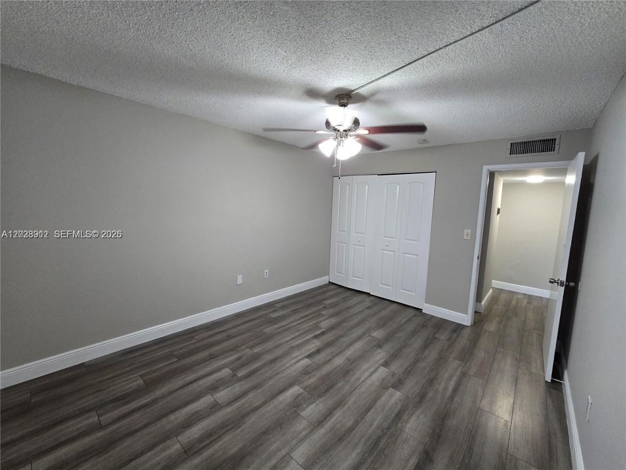 8870 Fontainebleau Blvd , Unit 502, Miami, FL 33172 Photo