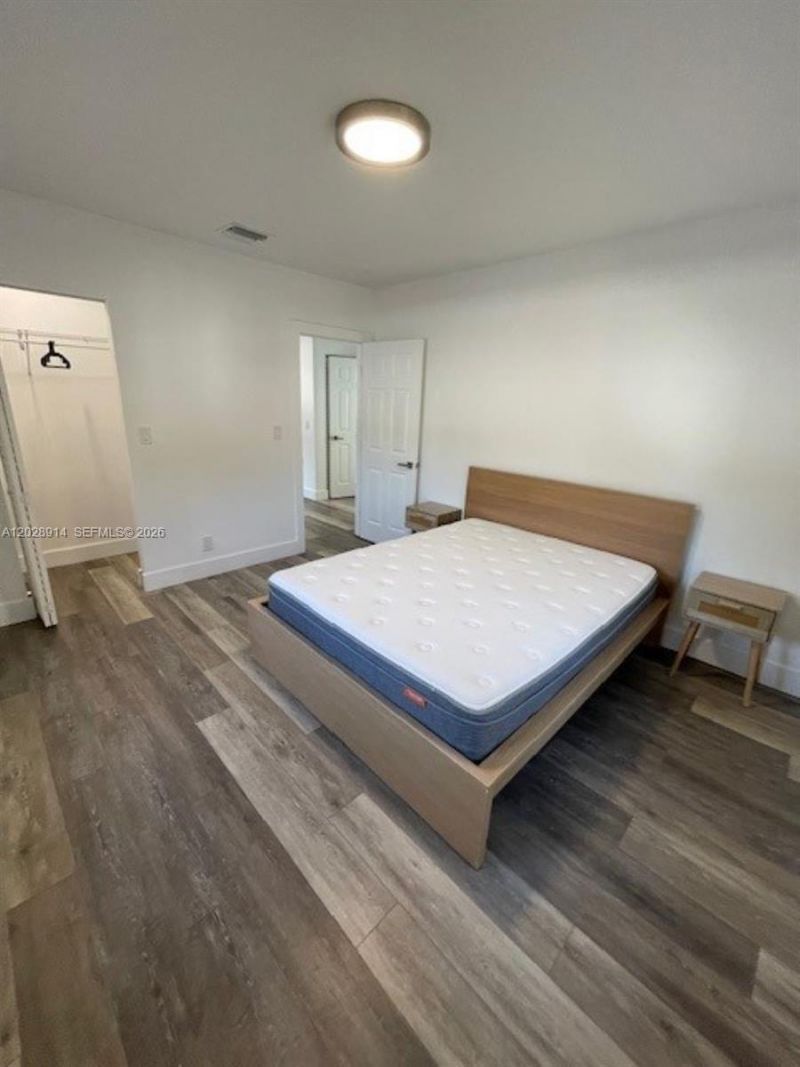 2141 SW 14th Ter, Unit 4, Miami, FL 33145 Photo