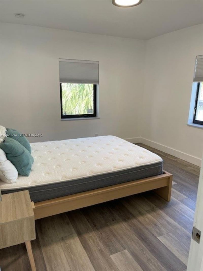 2141 SW 14th Ter, Unit 4, Miami, FL 33145 Photo