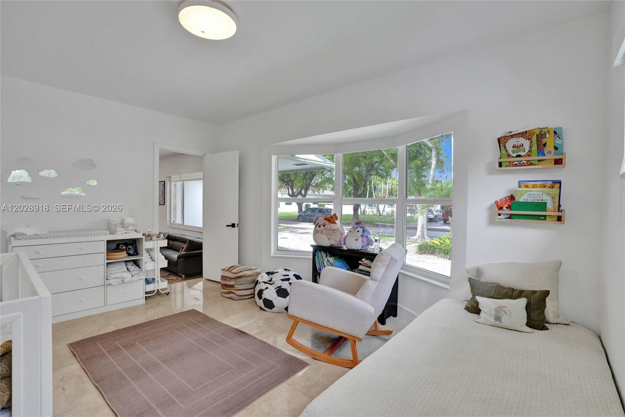 18641 NE 21st Ave, Miami, FL 33179 Photo