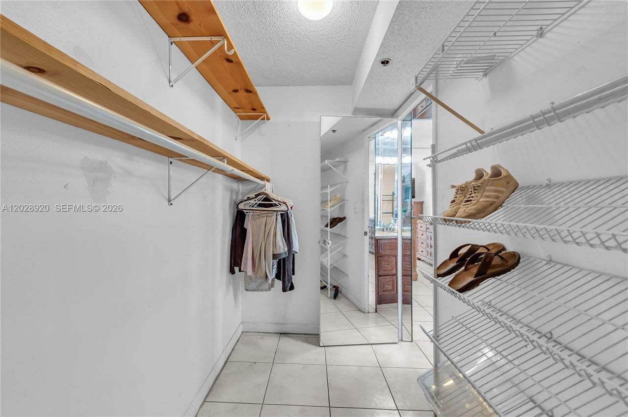 3200 Collins Ave , Unit 12-8, Miami Beach, FL 33140 Photo