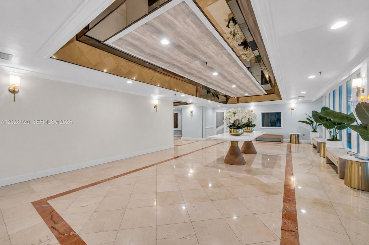 3200 Collins Ave , Unit 12-8, Miami Beach, FL 33140 Photo
