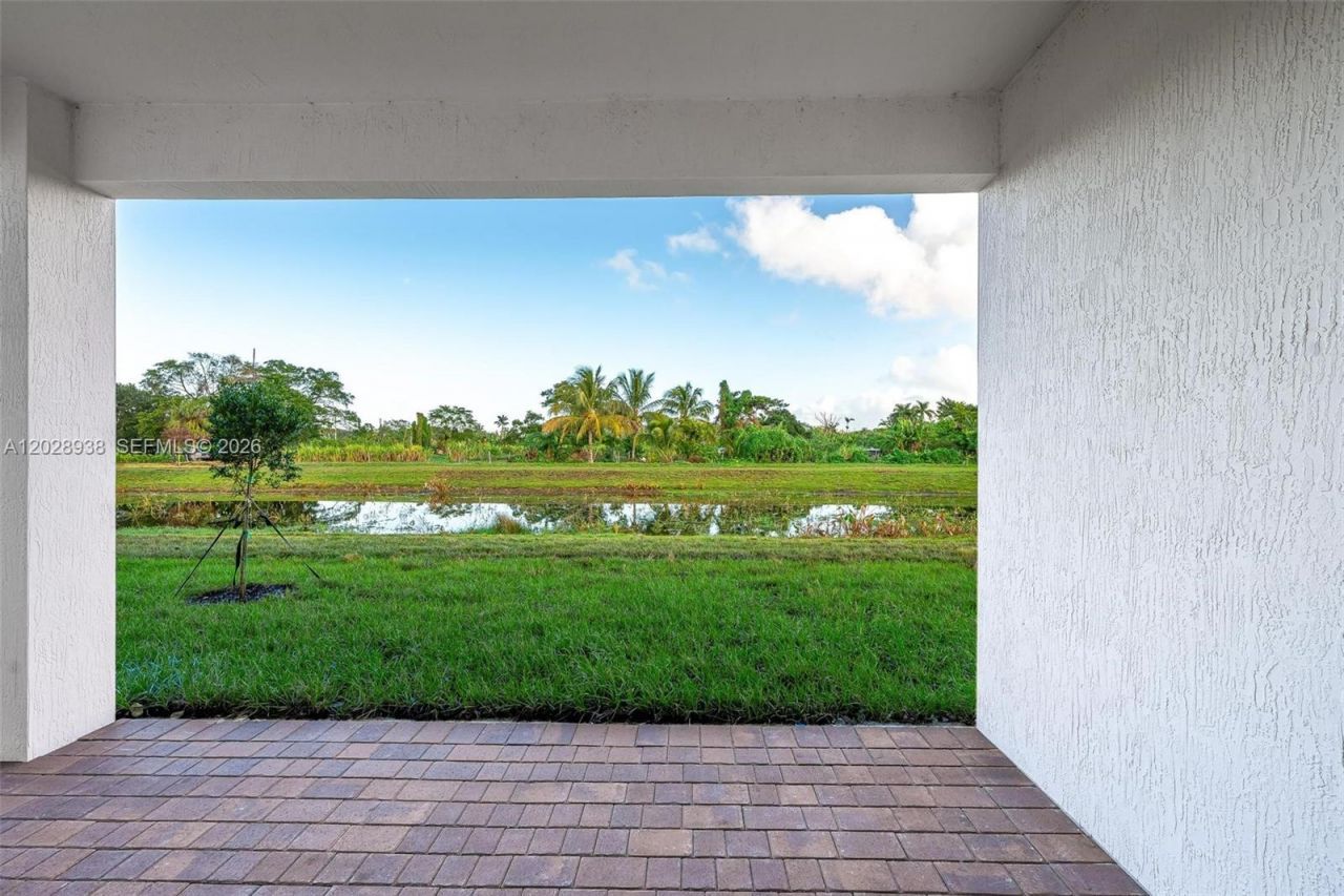 12289 SW 43rd St, Davie, FL 33330 Photo