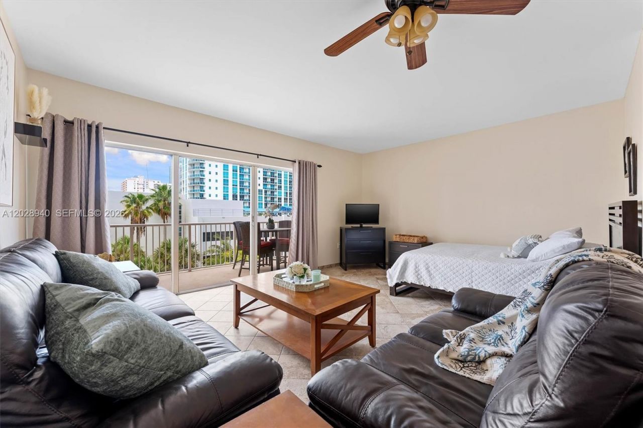 1965 S Ocean Dr , Unit 3L, Hallandale Beach, FL 33009 Photo