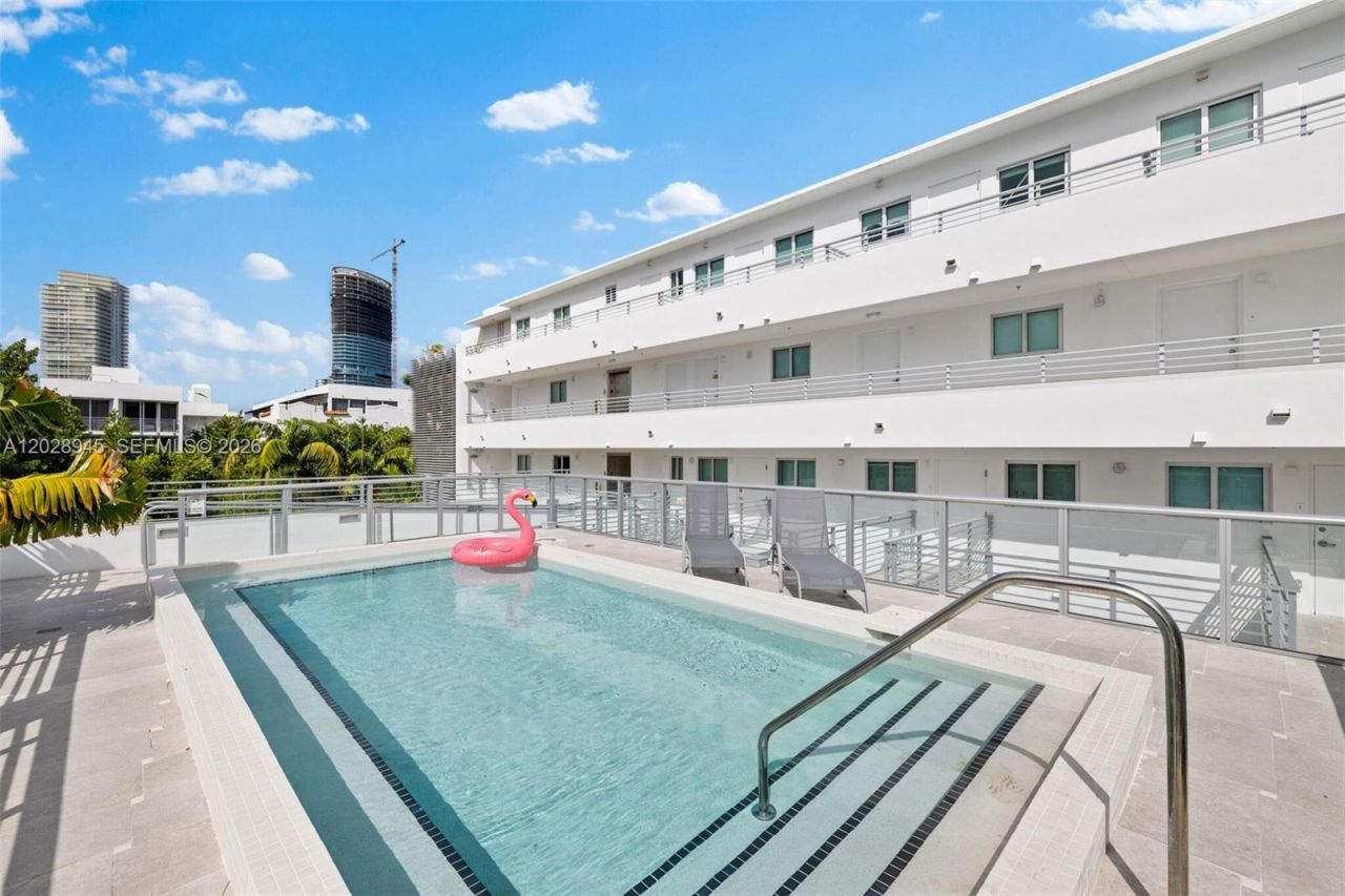 421 Meridian Ave , Unit 6, Miami Beach, FL 33139 Photo