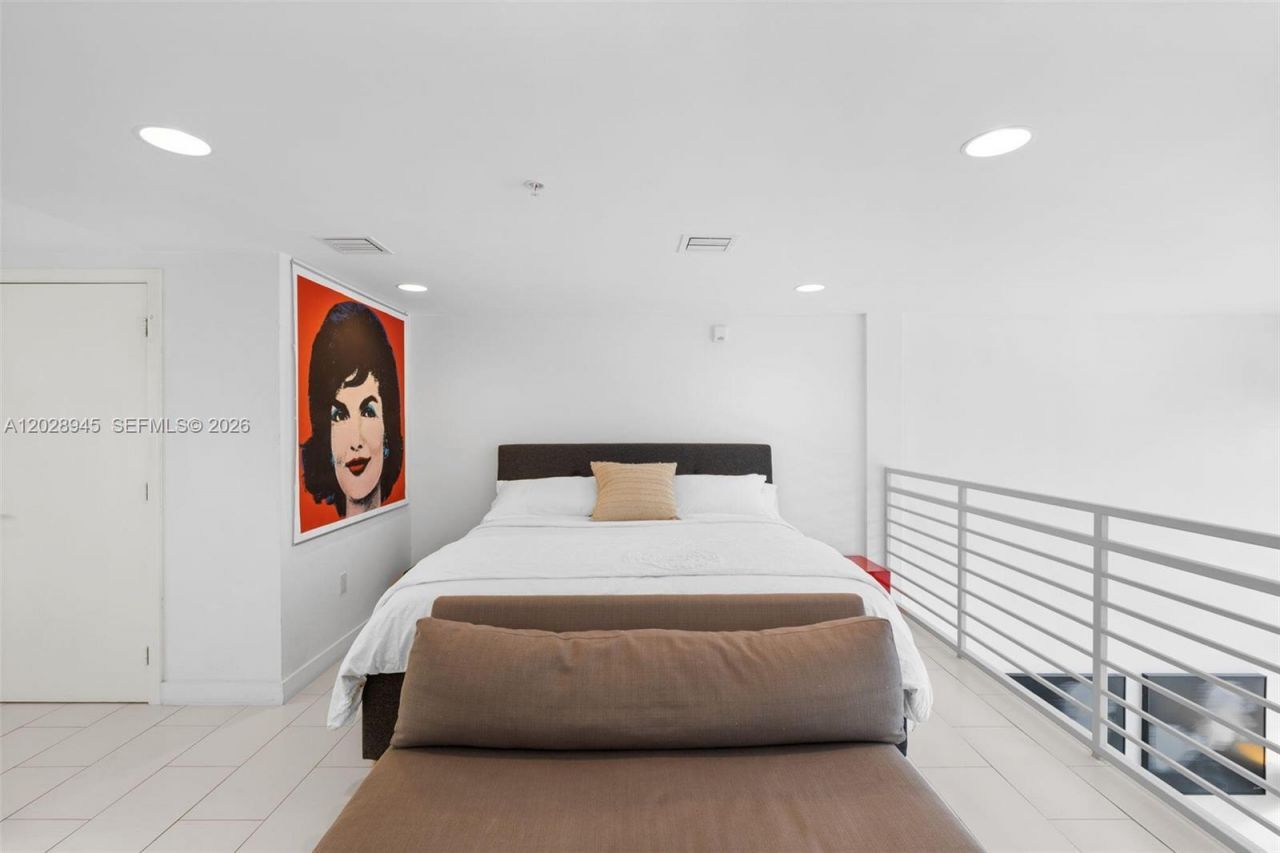 421 Meridian Ave , Unit 6, Miami Beach, FL 33139 Photo