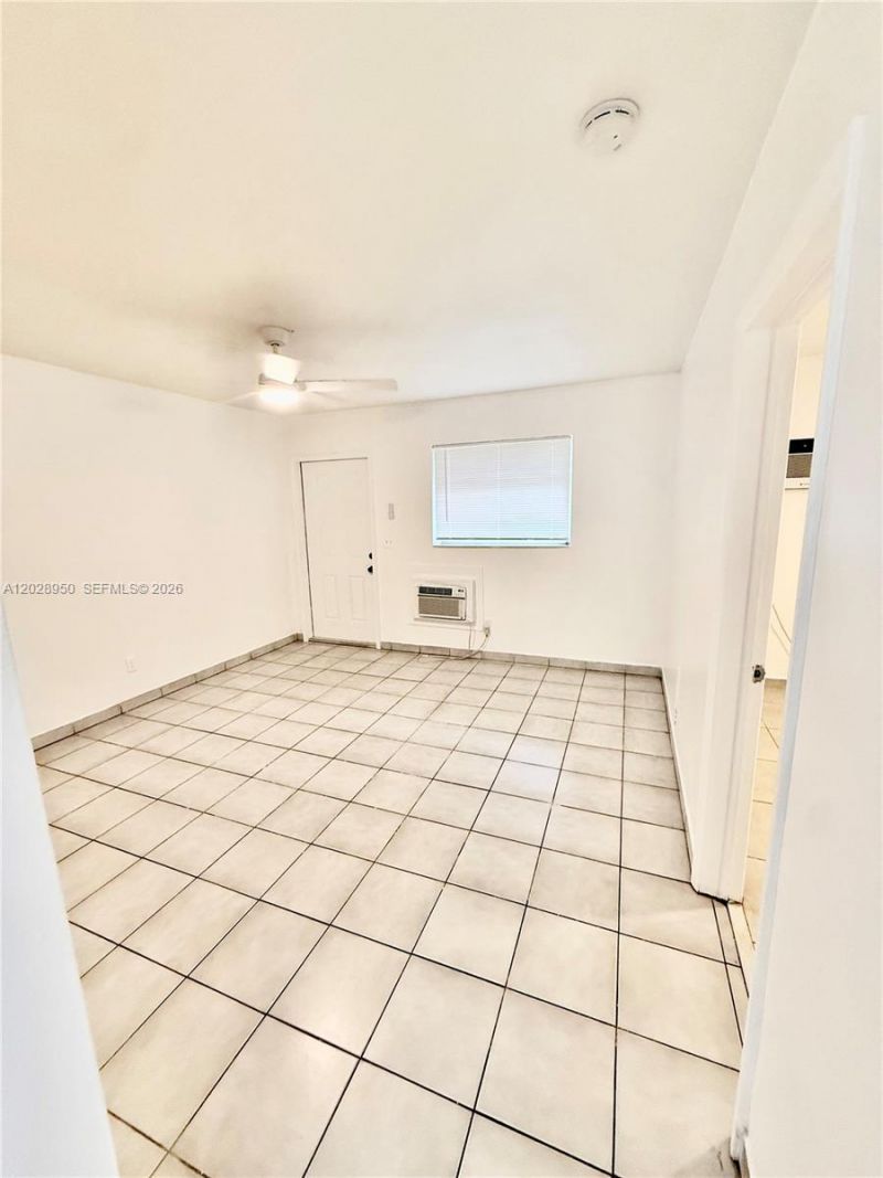 717 SW 13th Ave , Unit 2, Fort Lauderdale, FL 33312 Photo