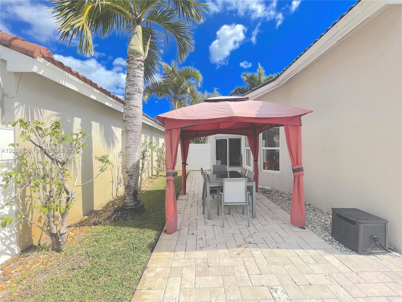 4923 SW 33rd Way , Unit 4923, Hollywood, FL 33312 Photo