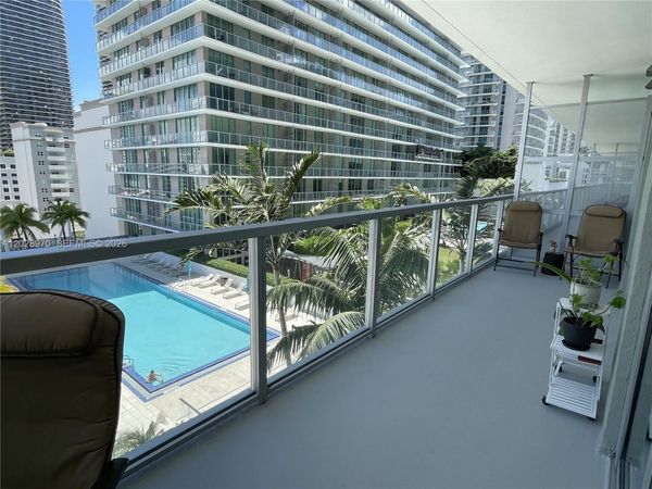 79 SW 12th St , Unit 1211-S, Miami, FL 33130