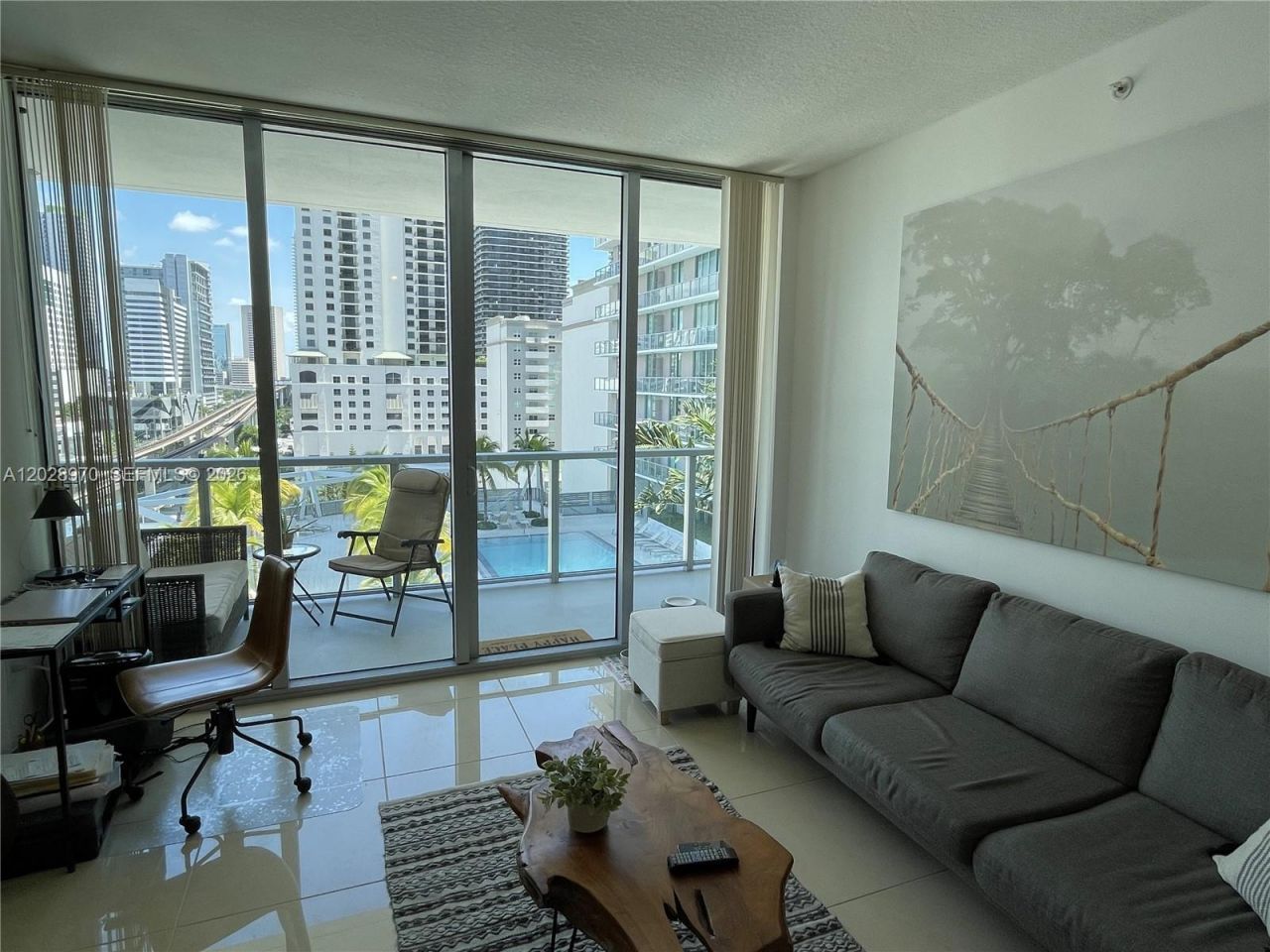 79 SW 12th St , Unit 1211-S, Miami, FL 33130 Photo