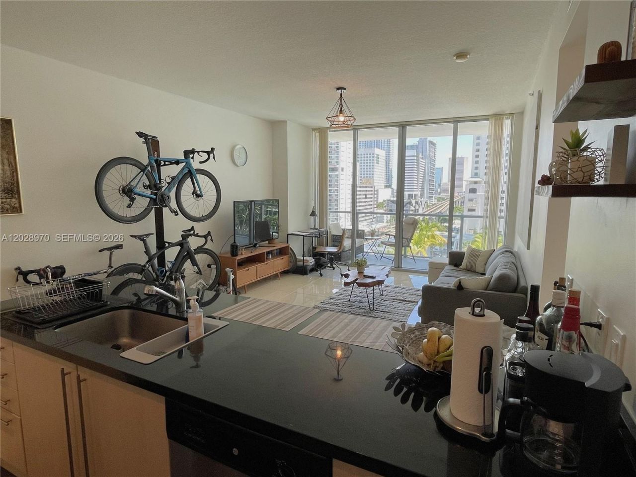 79 SW 12th St , Unit 1211-S, Miami, FL 33130 Photo