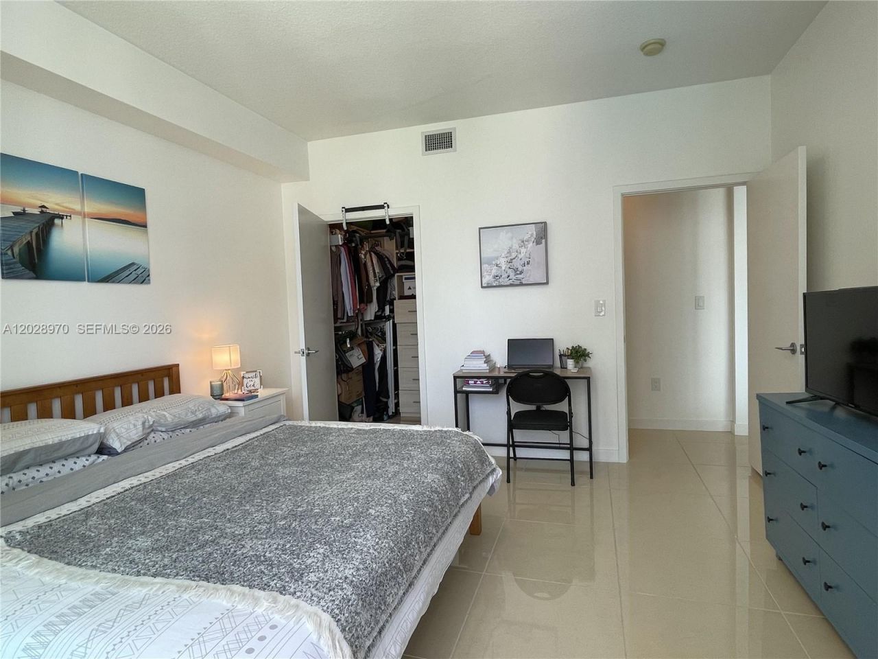 79 SW 12th St , Unit 1211-S, Miami, FL 33130 Photo