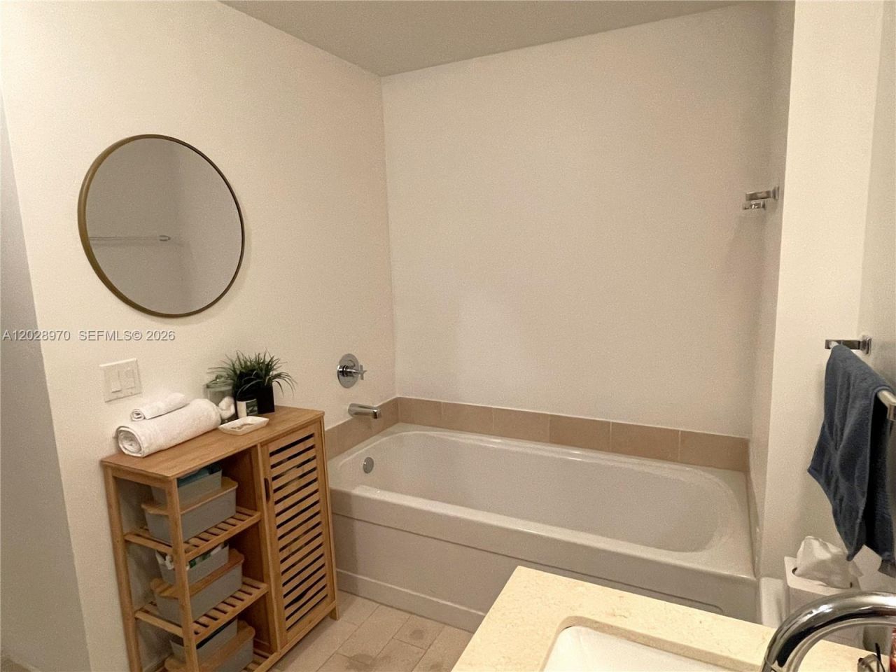 79 SW 12th St , Unit 1211-S, Miami, FL 33130 Photo