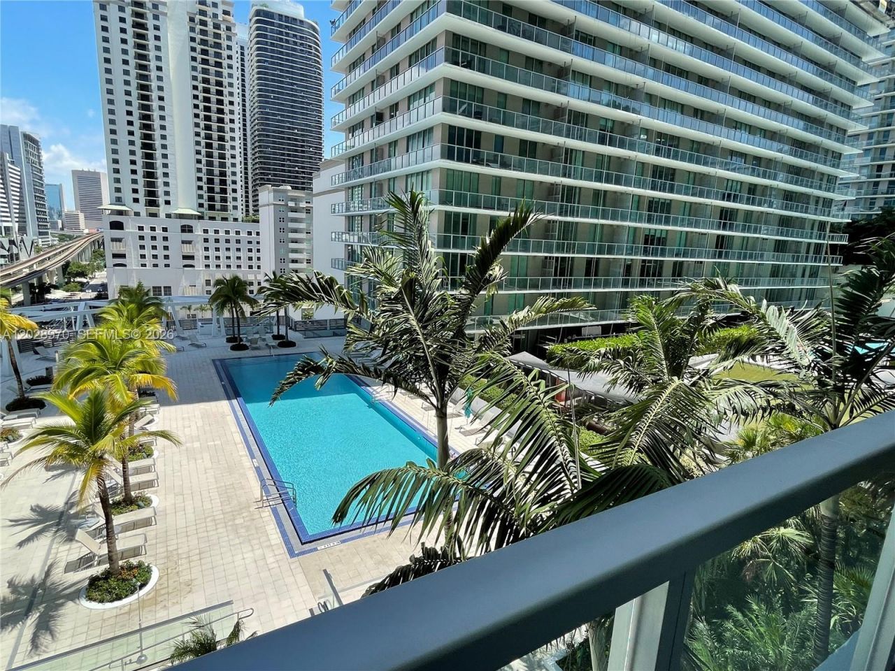 79 SW 12th St , Unit 1211-S, Miami, FL 33130 Photo
