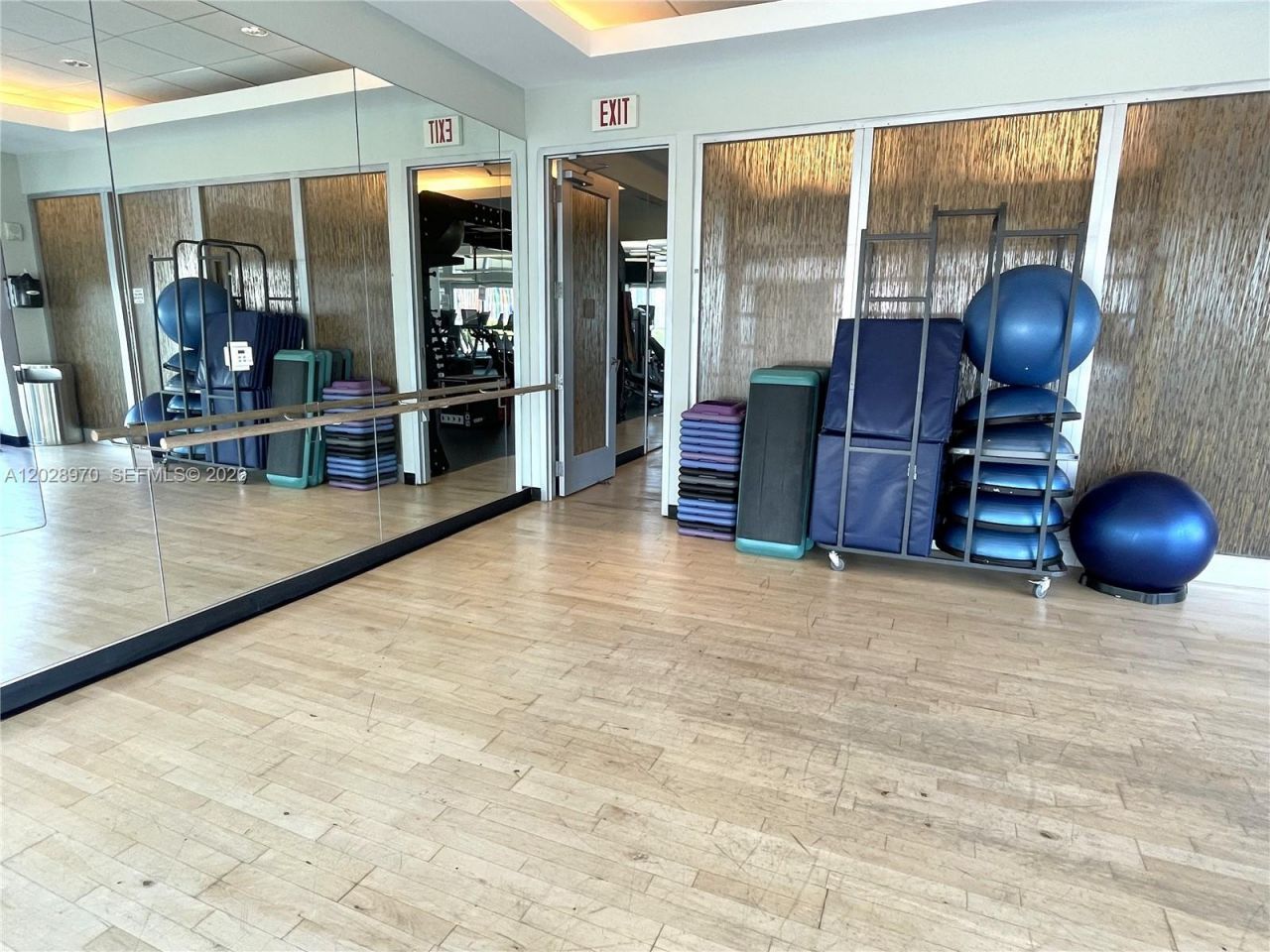 79 SW 12th St , Unit 1211-S, Miami, FL 33130 Photo