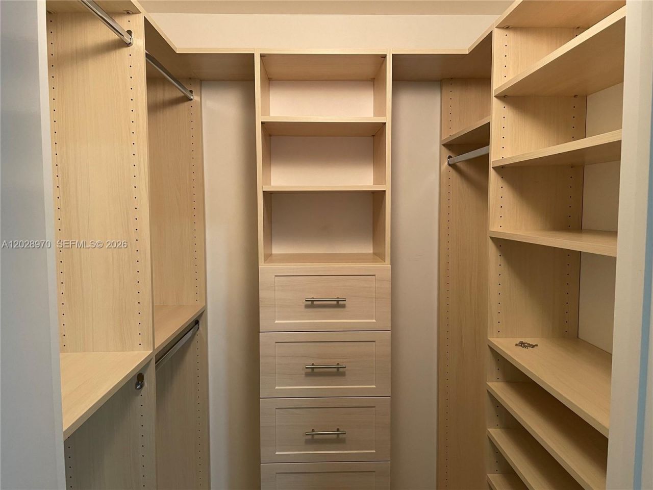 79 SW 12th St , Unit 1211-S, Miami, FL 33130 Photo