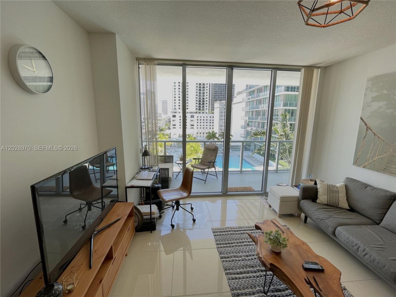 79 SW 12th St , Unit 1211-S, Miami, FL 33130 Photo