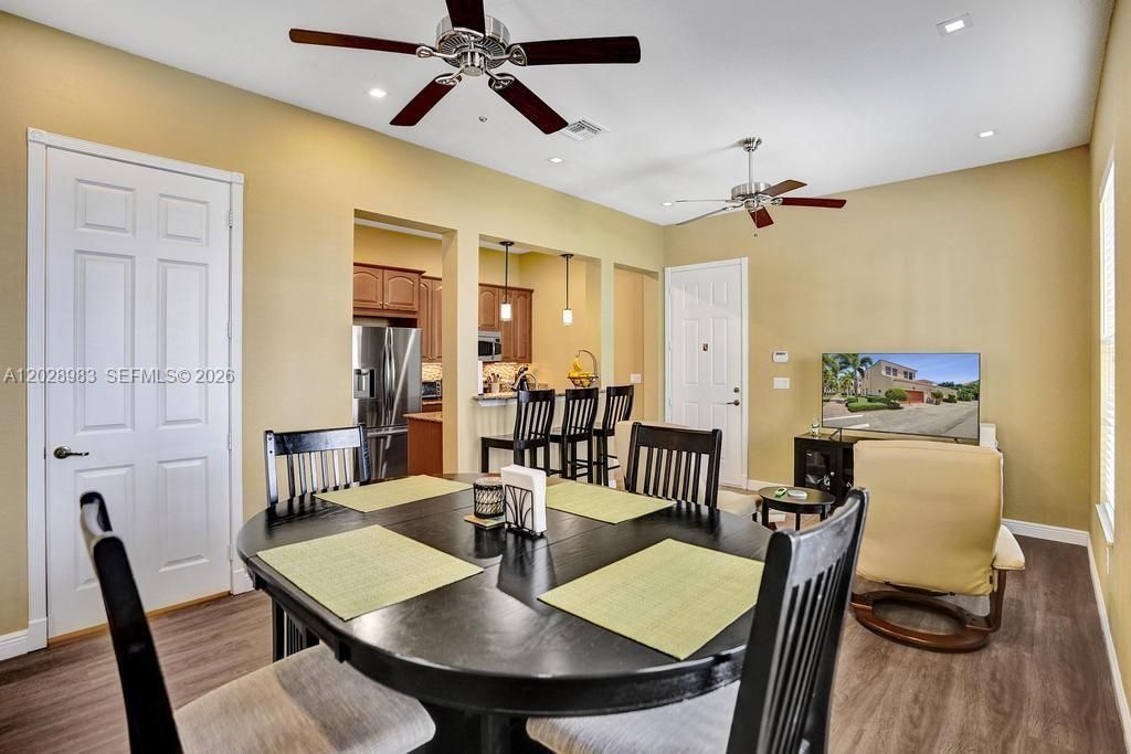 823 NW 82nd Ln , Boca Raton, FL 33487 Photo