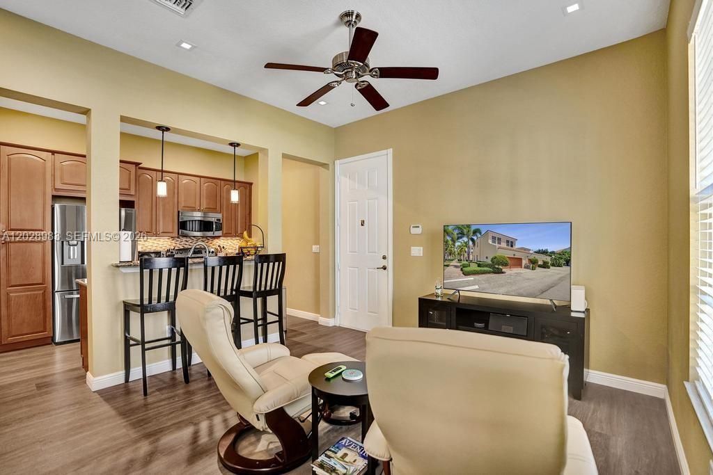 823 NW 82nd Ln , Boca Raton, FL 33487 Photo