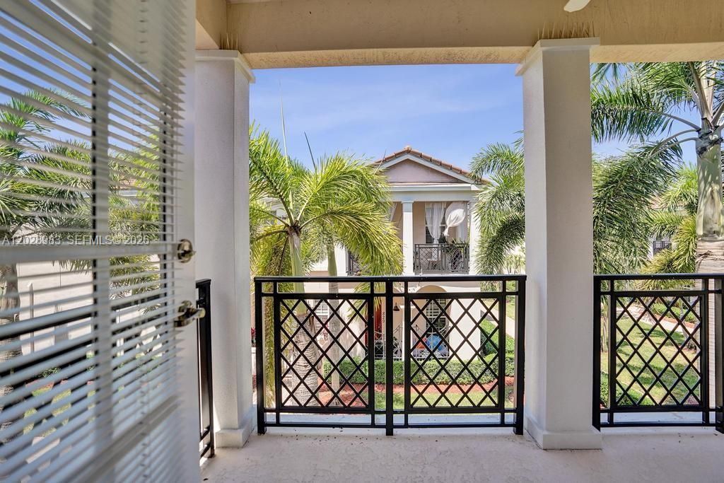 823 NW 82nd Ln , Boca Raton, FL 33487 Photo