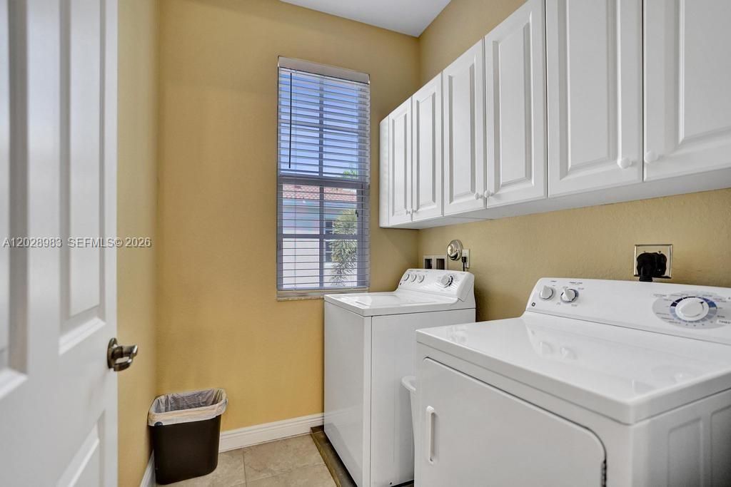 823 NW 82nd Ln , Boca Raton, FL 33487 Photo