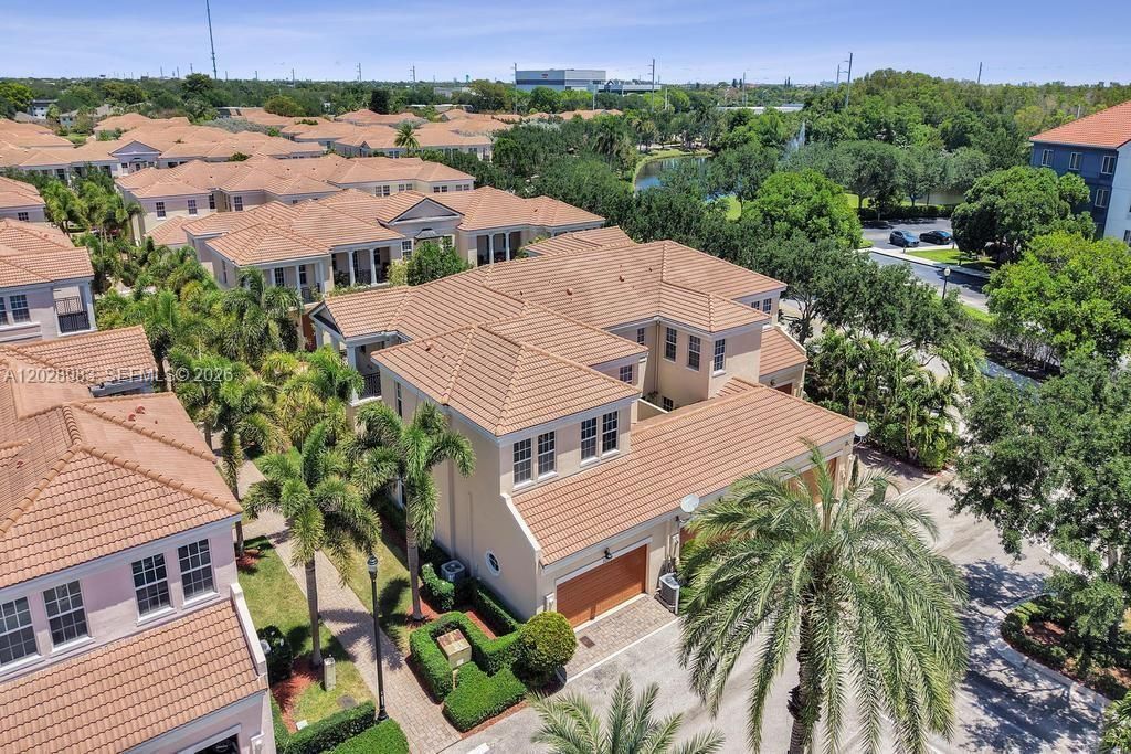823 NW 82nd Ln , Boca Raton, FL 33487 Photo