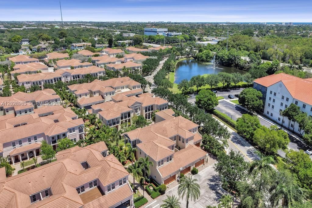 823 NW 82nd Ln , Boca Raton, FL 33487 Photo