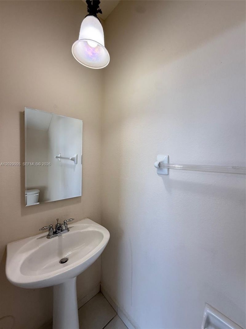 8528 SW 166th Pl , Unit 8528, Miami, FL 33193 Photo