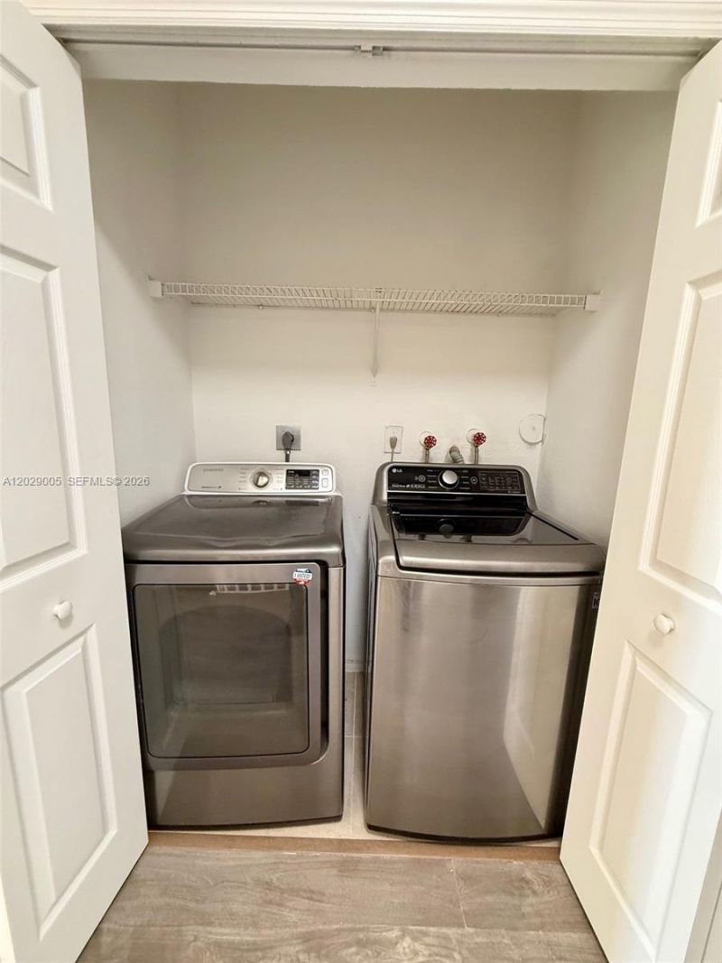 8528 SW 166th Pl , Unit 8528, Miami, FL 33193 Photo