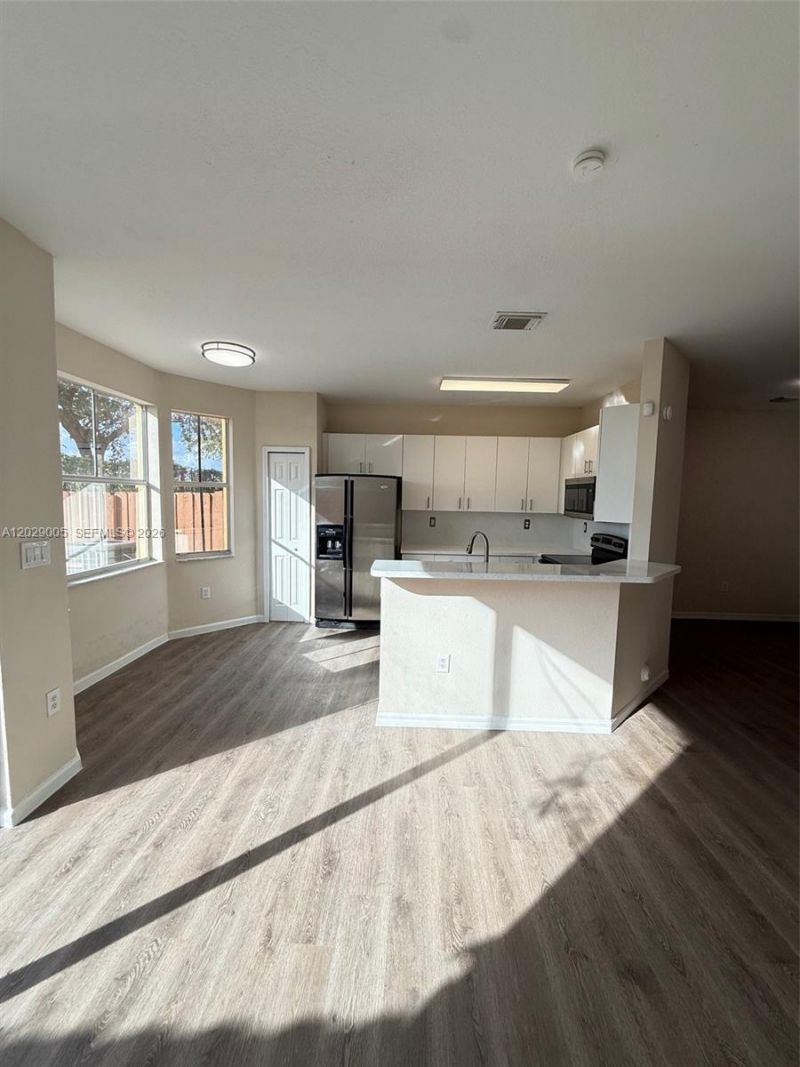 8528 SW 166th Pl , Unit 8528, Miami, FL 33193 Photo