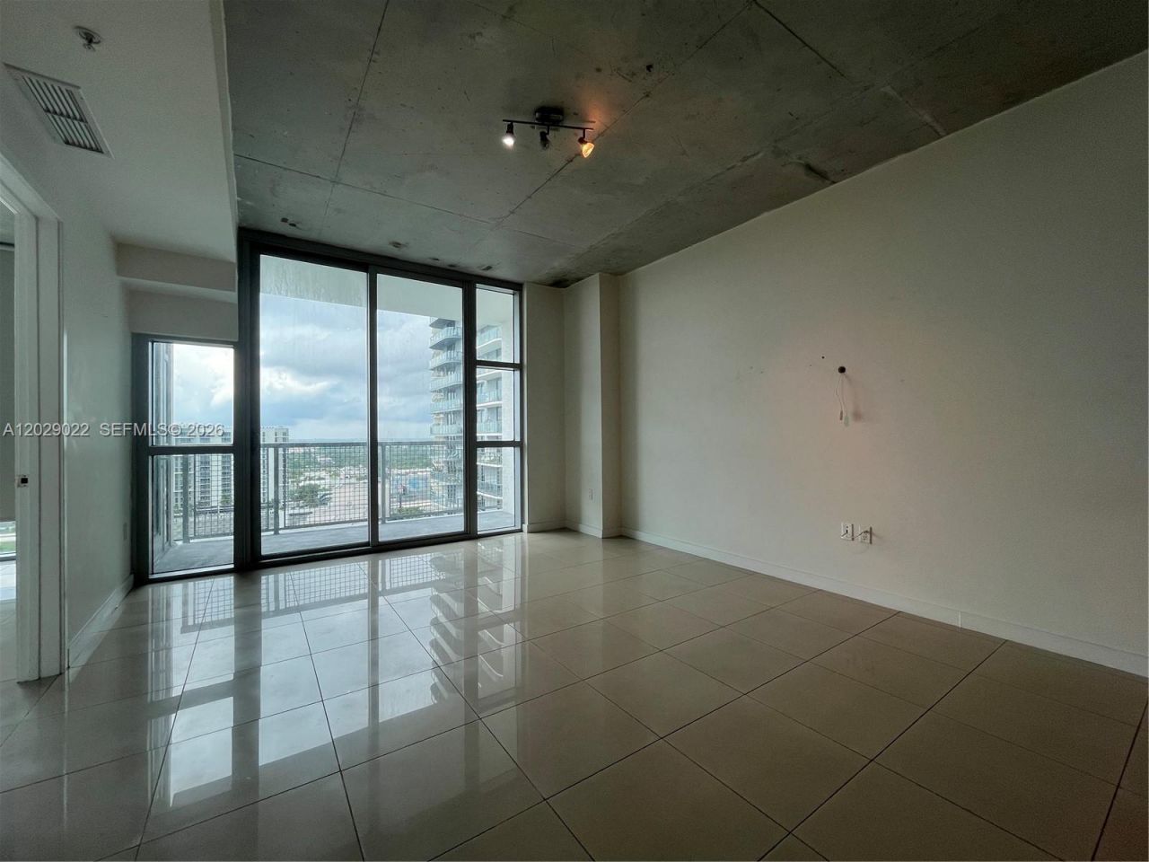 3301 NE 1st Ave , Unit H1911, Miami, FL 33137 Photo