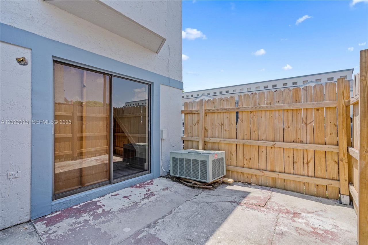 12035 SW 18th St , Unit 9-48, Miami, FL 33175 Photo