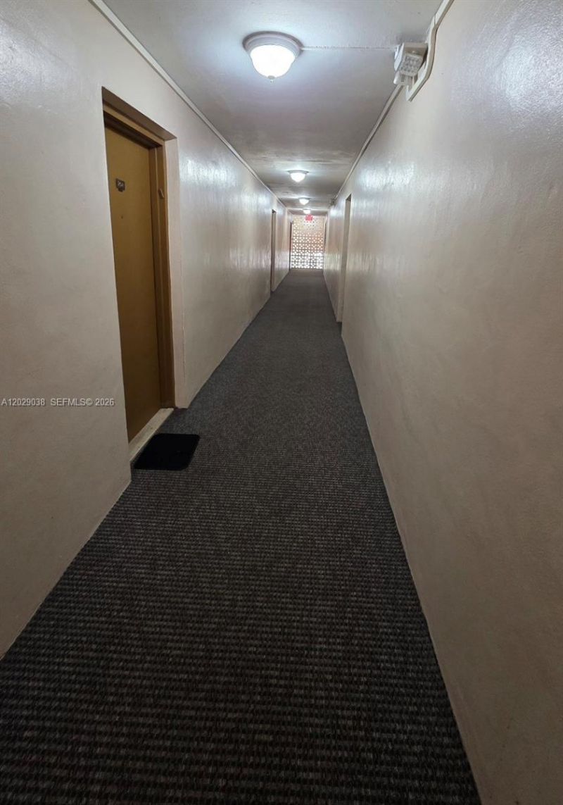 14201 N Kendall Dr , Unit 212-D, Miami, FL 33186 Photo