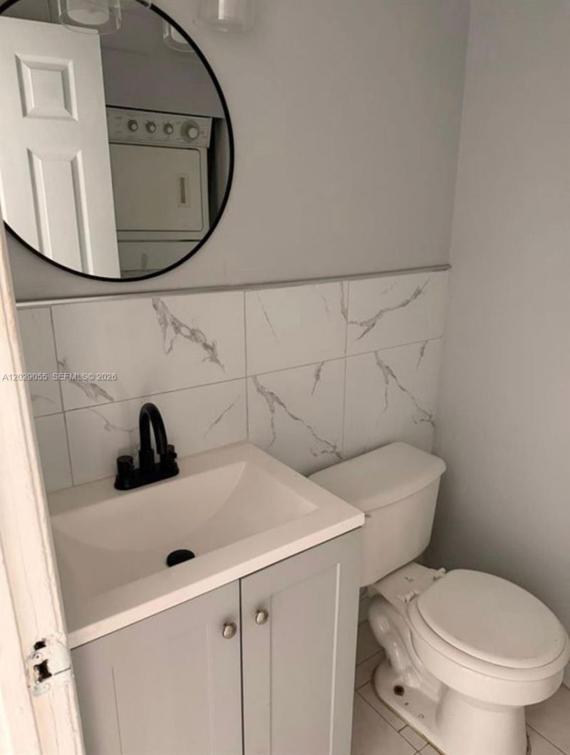 2512 NW 52nd Ave , Unit 22B, Lauderhill, FL 33313 Photo