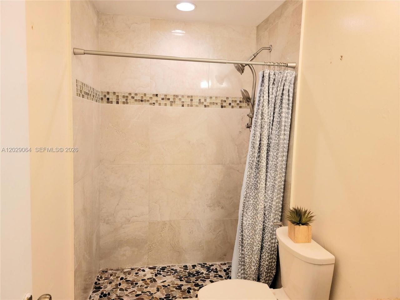 5267 NW 186th Ln, Miami Gardens, FL 33055 Photo