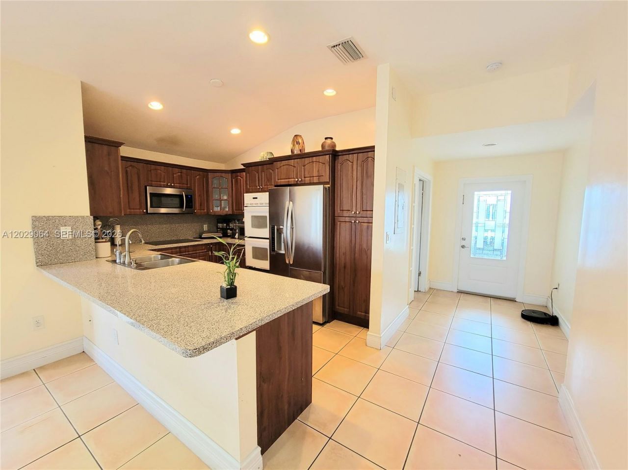 5267 NW 186th Ln, Miami Gardens, FL 33055 Photo