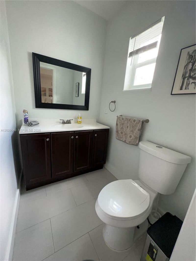 435 NE 71st St, Miami, FL 33138 Photo