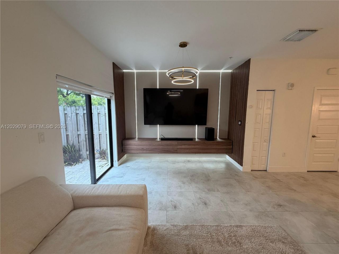 10407 NW 82nd St , Unit 9, Doral, FL 33178 Photo
