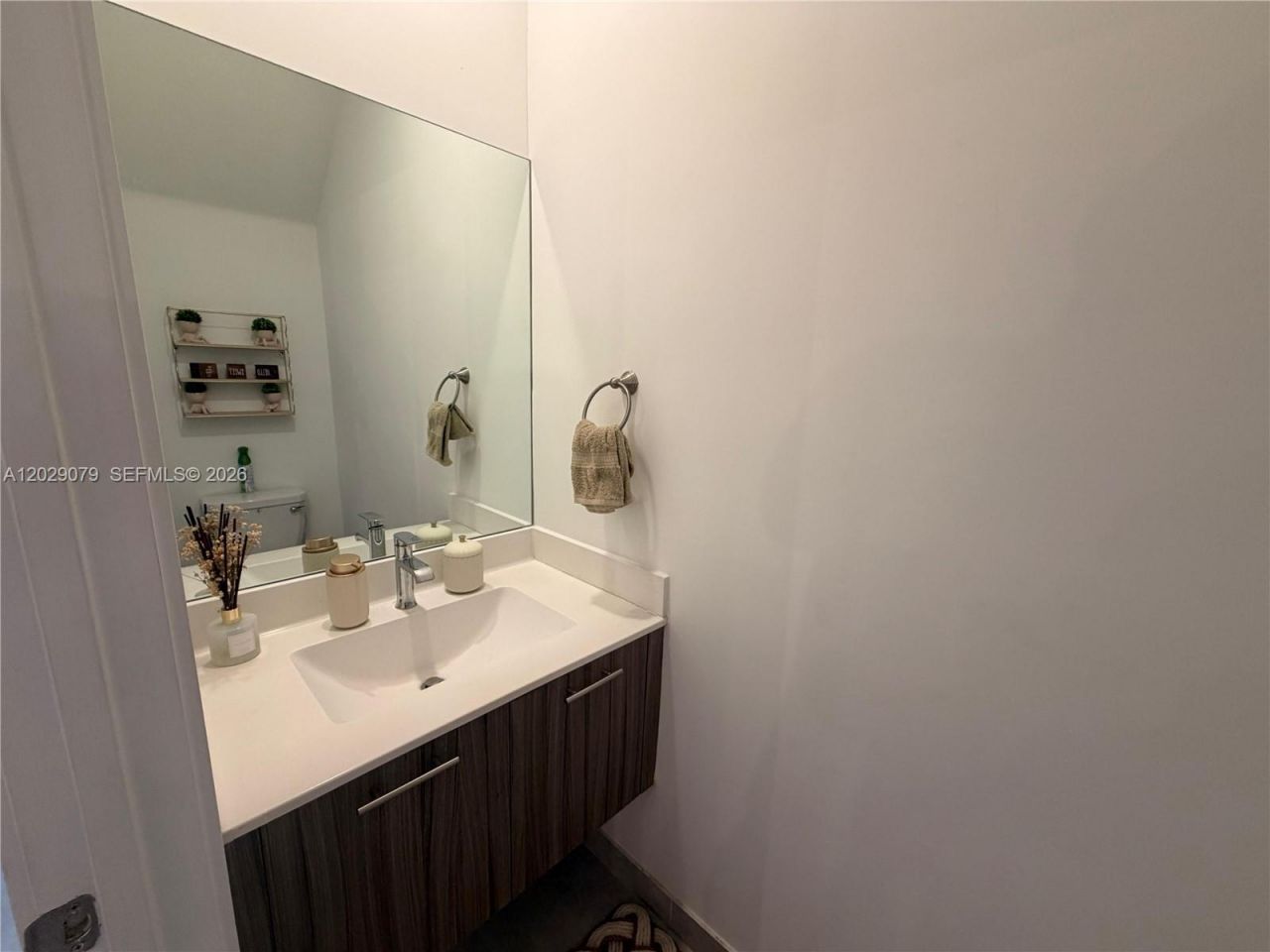 10407 NW 82nd St , Unit 9, Doral, FL 33178 Photo
