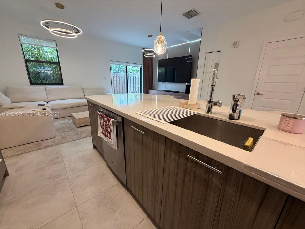 10407 NW 82nd St , Unit 9, Doral, FL 33178 Photo