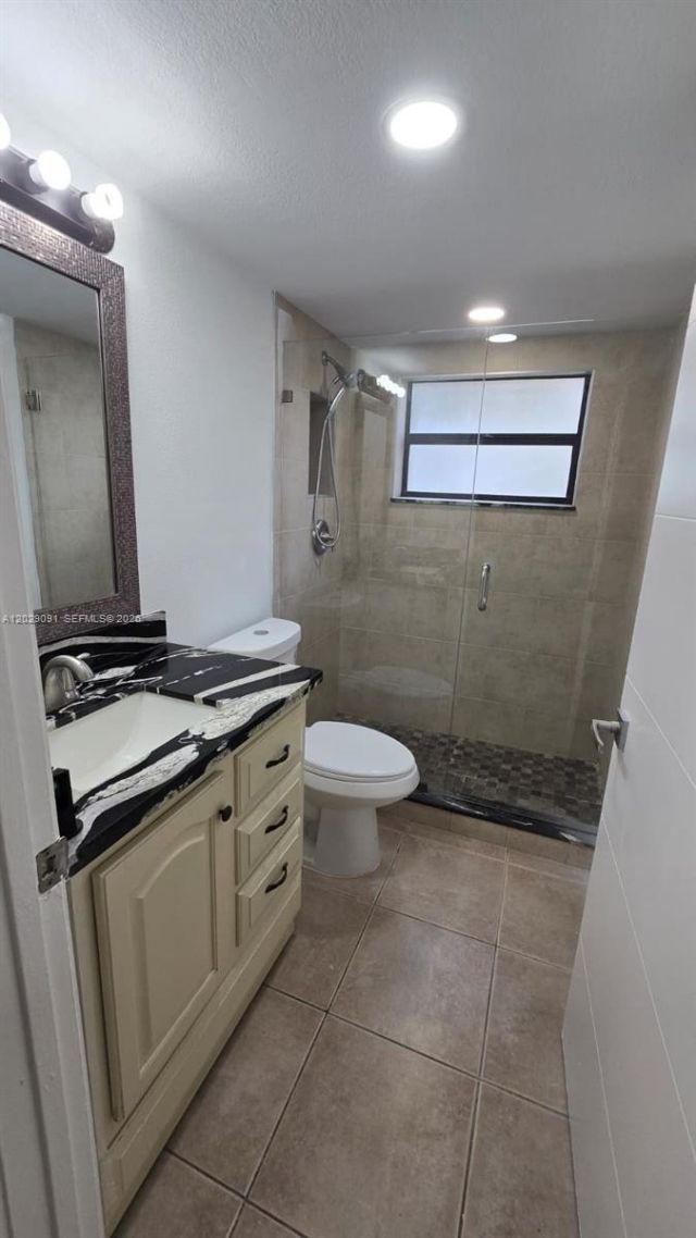 6515 W 26th Dr, Unit 12-38, Hialeah, FL 33016 Photo