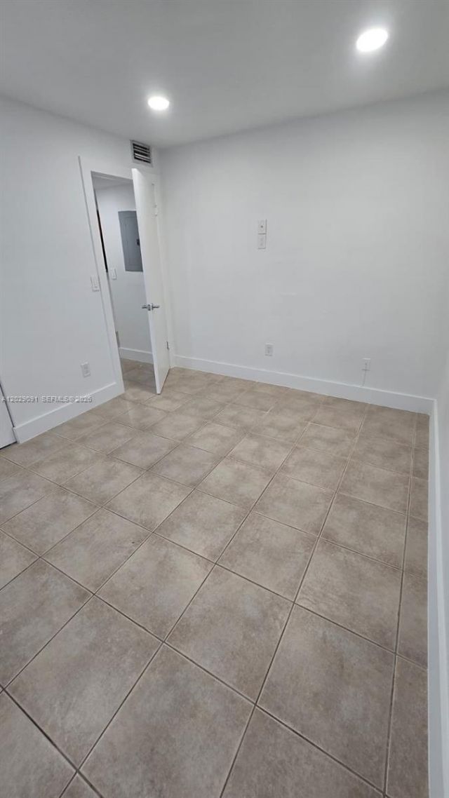 6515 W 26th Dr, Unit 12-38, Hialeah, FL 33016 Photo