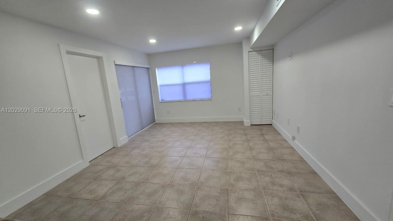 6515 W 26th Dr, Unit 12-38, Hialeah, FL 33016 Photo