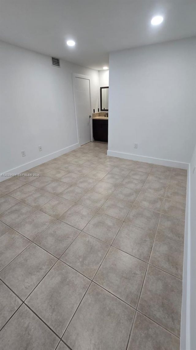 6515 W 26th Dr, Unit 12-38, Hialeah, FL 33016 Photo