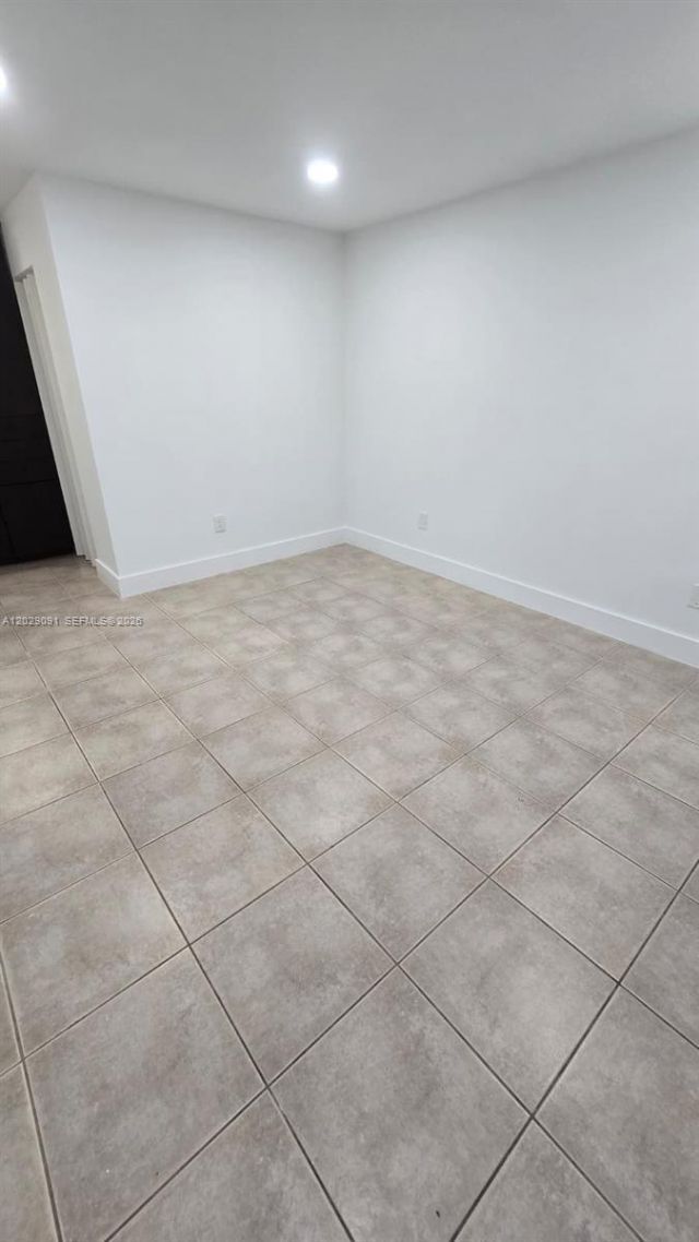 6515 W 26th Dr, Unit 12-38, Hialeah, FL 33016 Photo