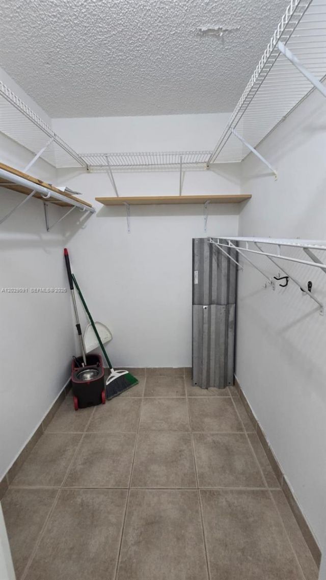 6515 W 26th Dr, Unit 12-38, Hialeah, FL 33016 Photo