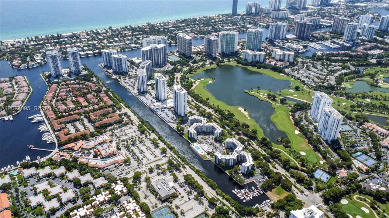 3475 N Country Club Dr , Unit 503A, Aventura, FL 33180 Photo