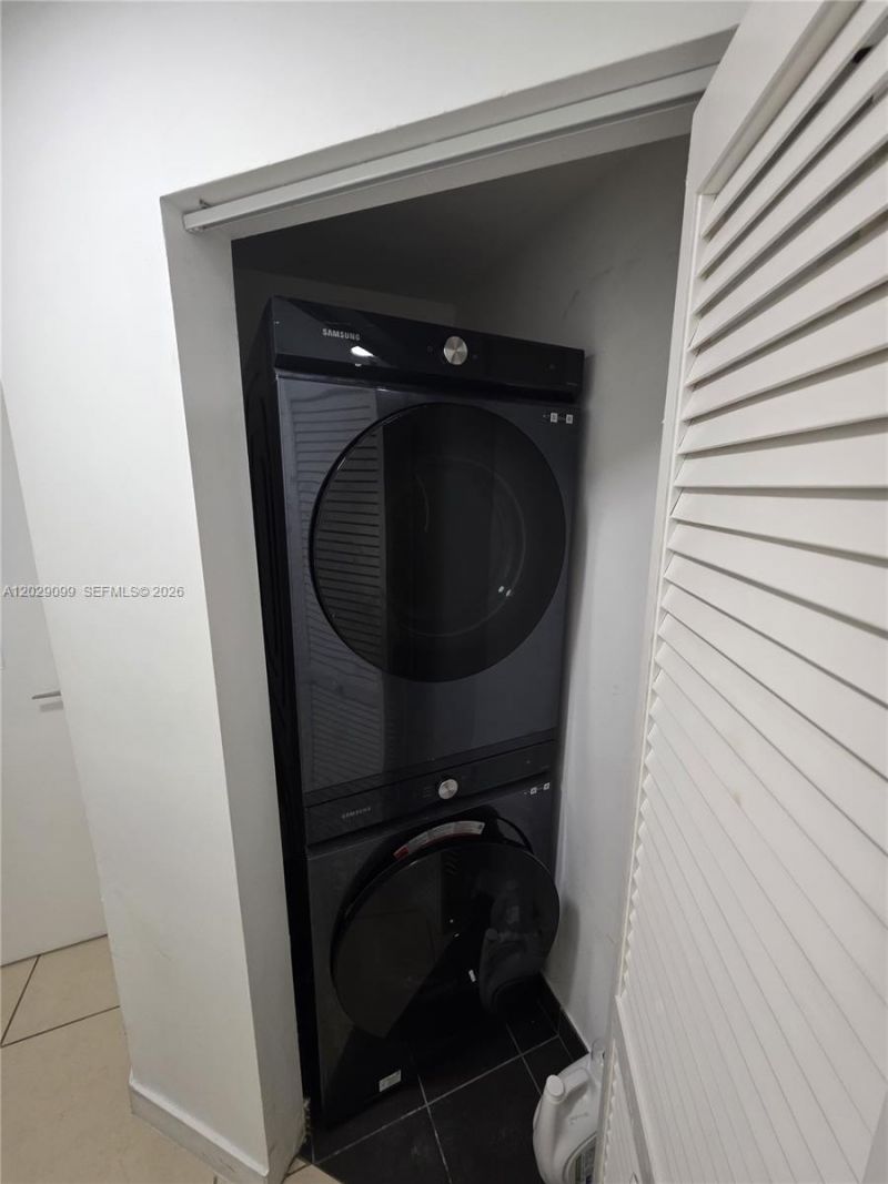 1111 SW 1st Ave , Unit 2020-N, Miami, FL 33130 Photo
