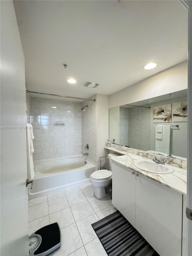 18800 NE 29th Ave , Unit 1004, Aventura, FL 33180 Photo
