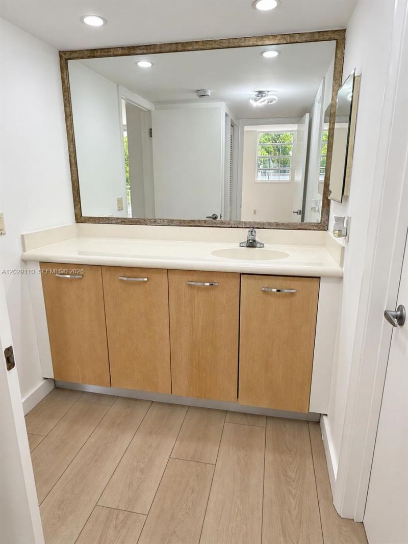 750 NE 64th St, Unit B316, Miami, FL 33138 Photo